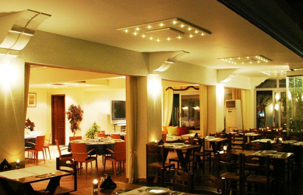 Aeolis Hotel ساموس المظهر الخارجي الصورة